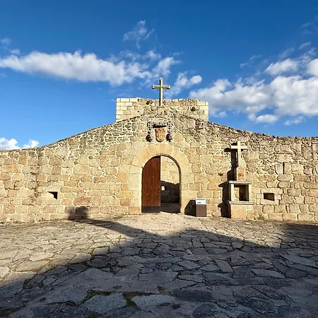 Casa D Dinis Alfaiates
