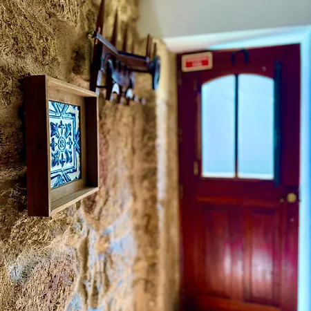 Casa D Dinis بيت للعطل